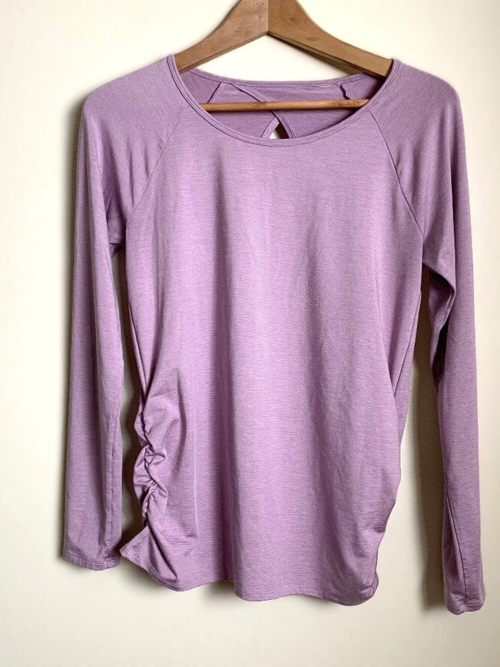 Lucy Cosmic Long Sleeve Keyhole Back Active Workout Top Mauve Women's M
